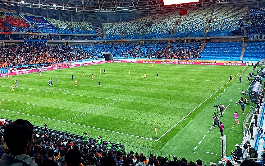 为什么有些球队一到特定场地就变了模样·赛后复盘